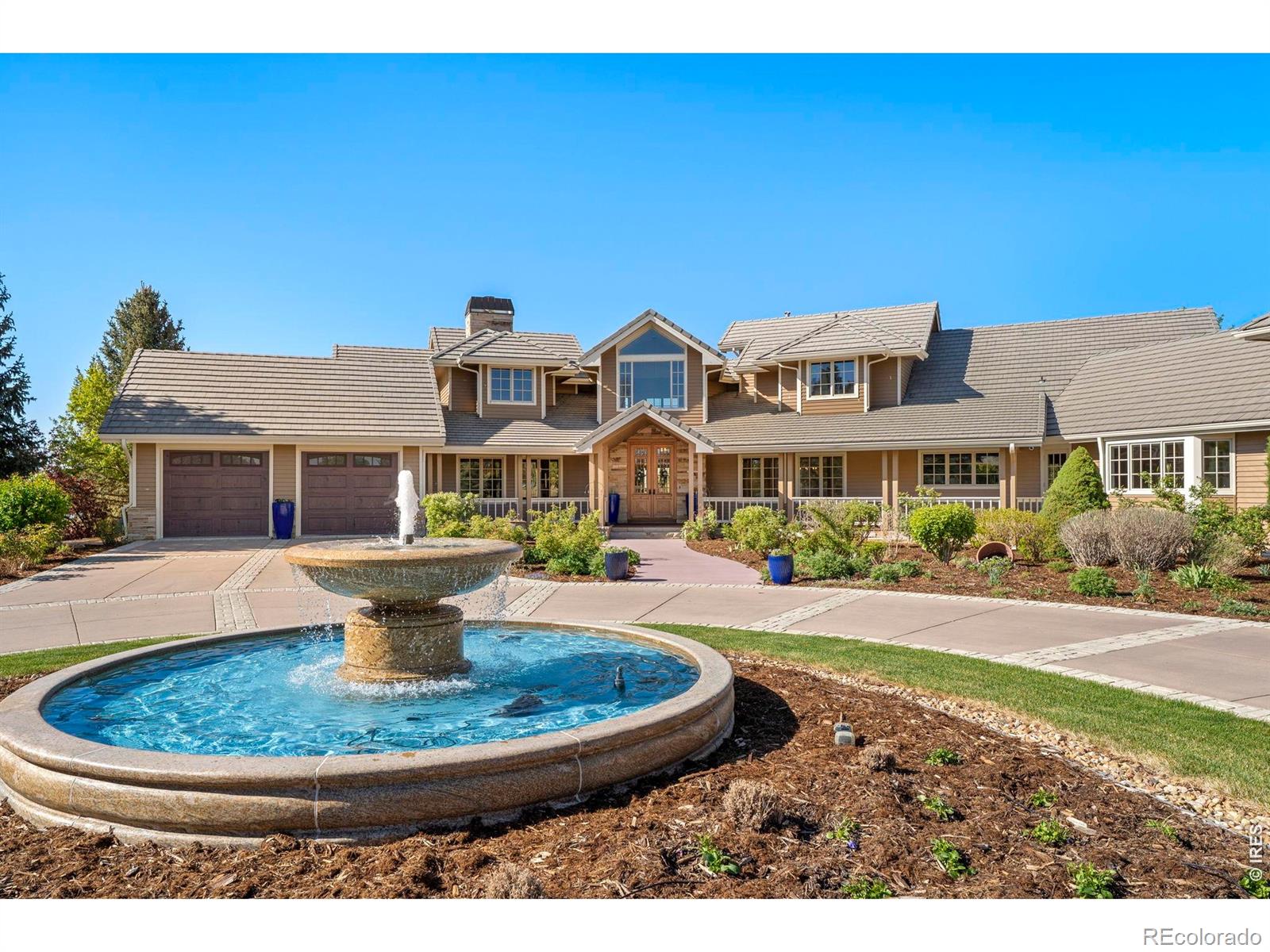 9402 Crystal Lane