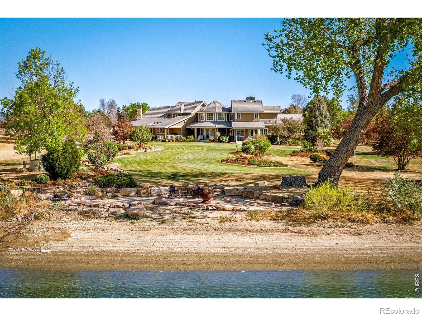 9402 Crystal Lane