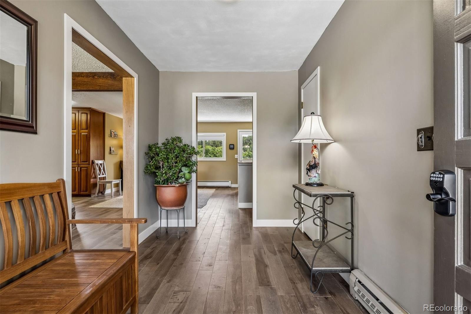 6610 Meadowbrook Lane