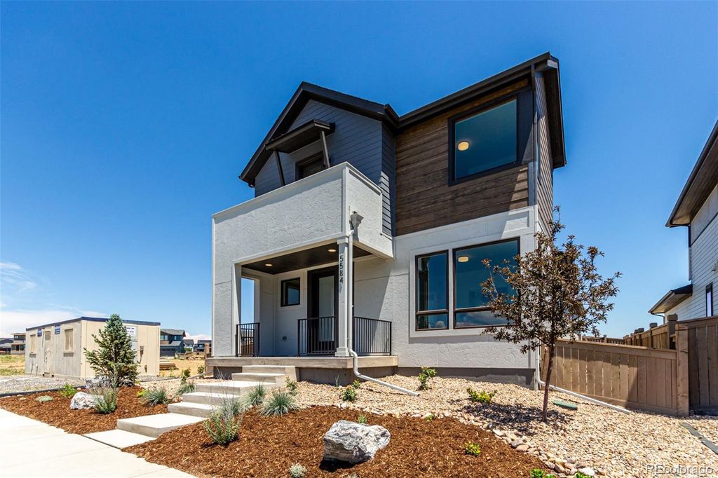 Photo of 5584 Moosehead Circle, Longmont, CO 80504 (MLS # 8435301)
