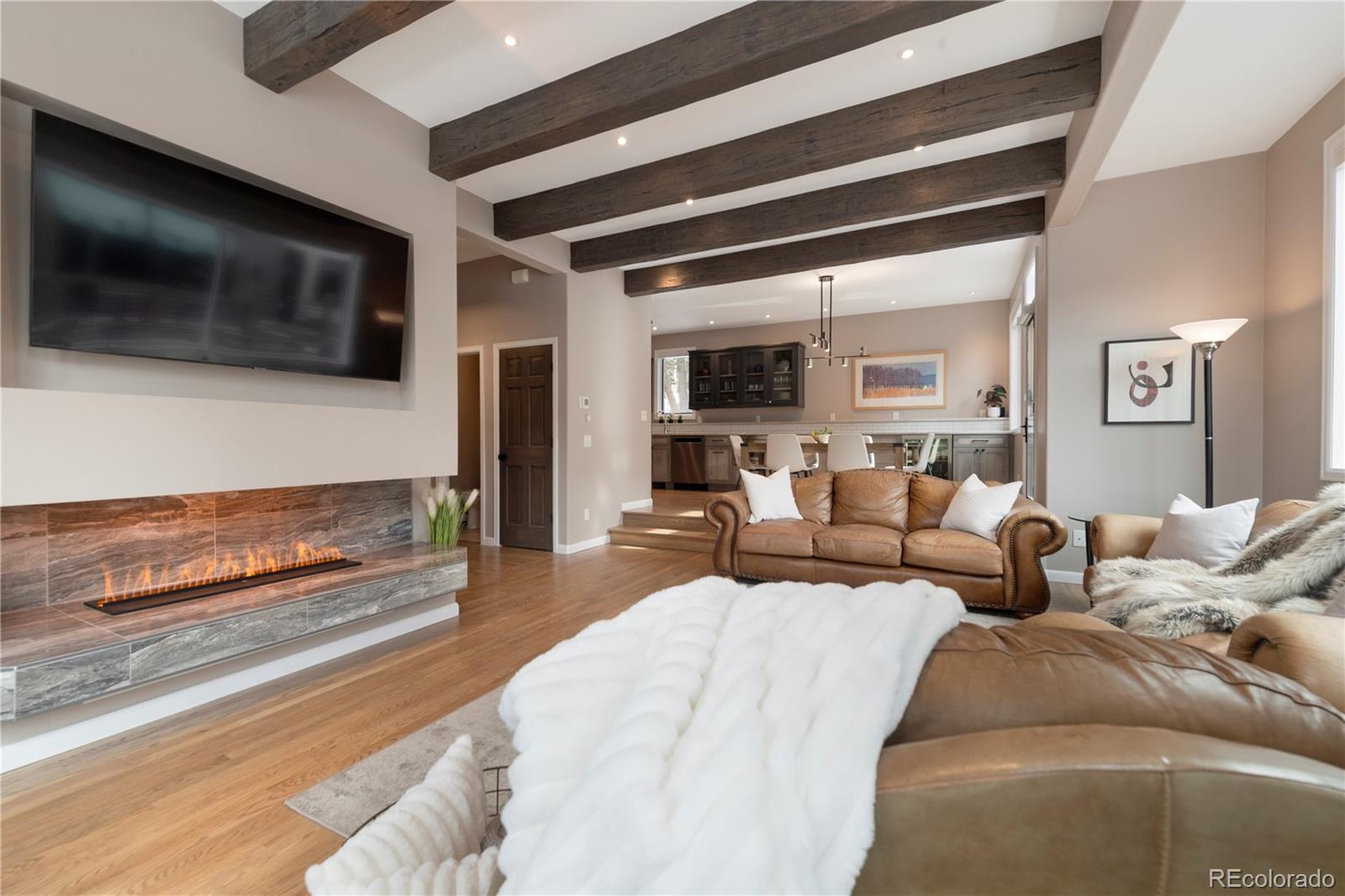 818 Broken Lance Drive