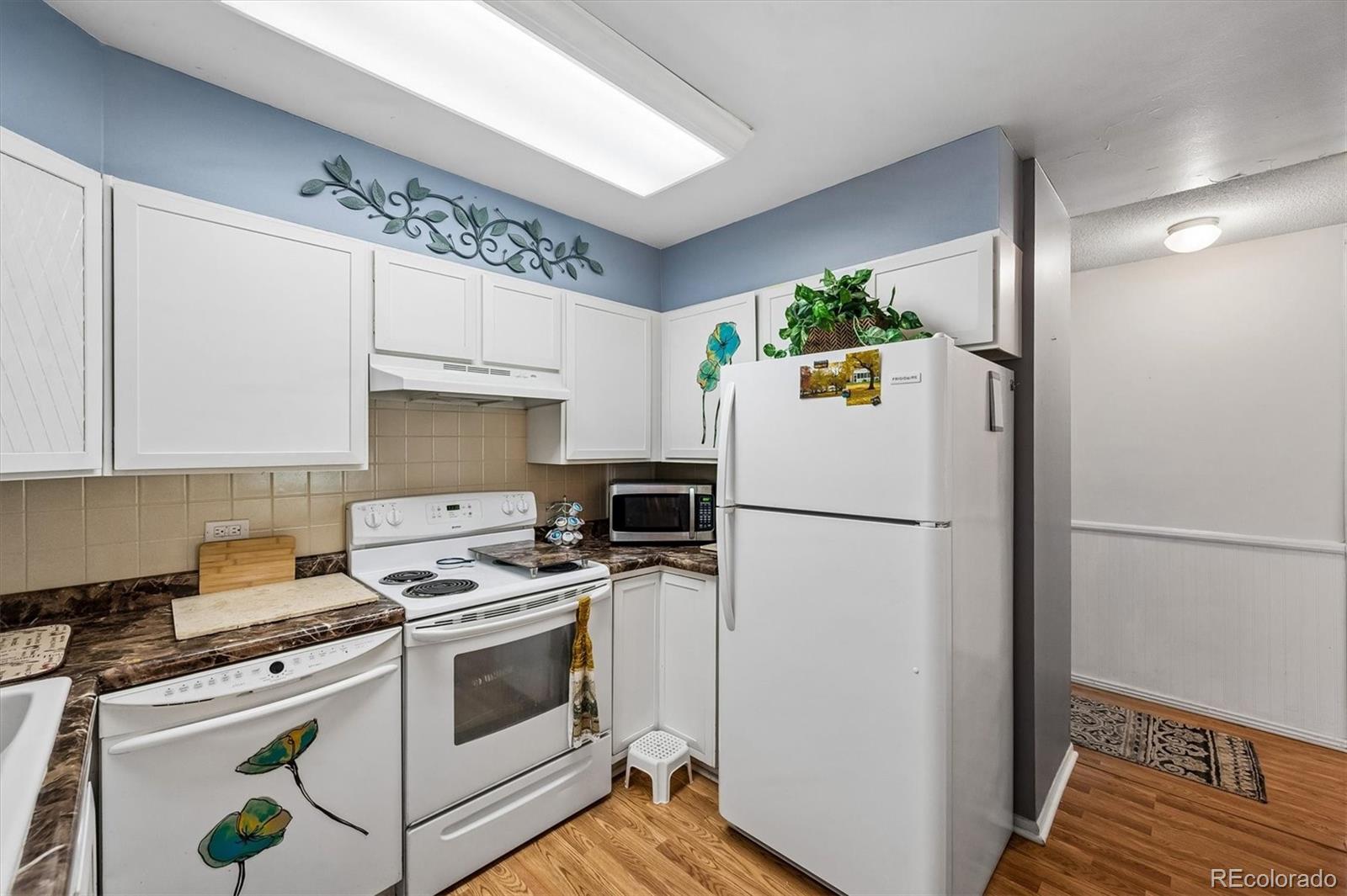 635 S Alton Way 11A