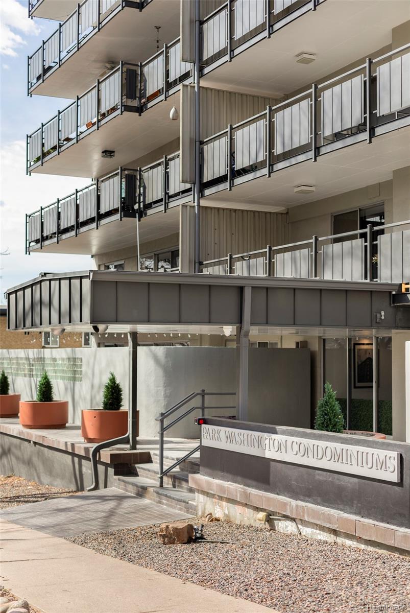 669 N Washington Street 203