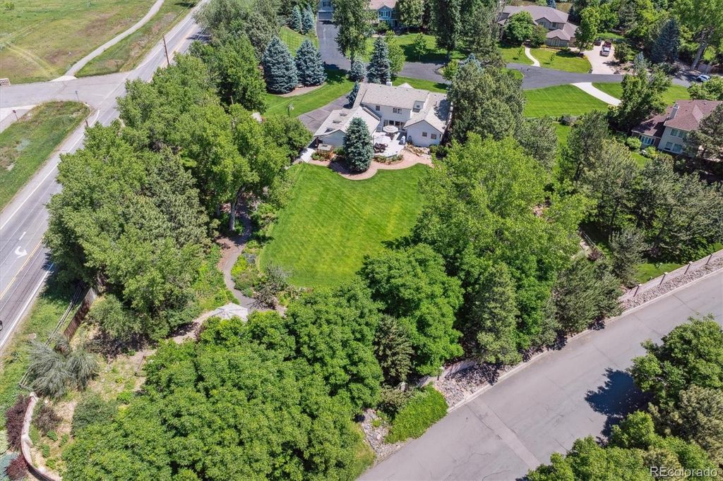 Photo of 4484 W Cottonwood Place, Littleton, CO 80123 (MLS # 7838699)