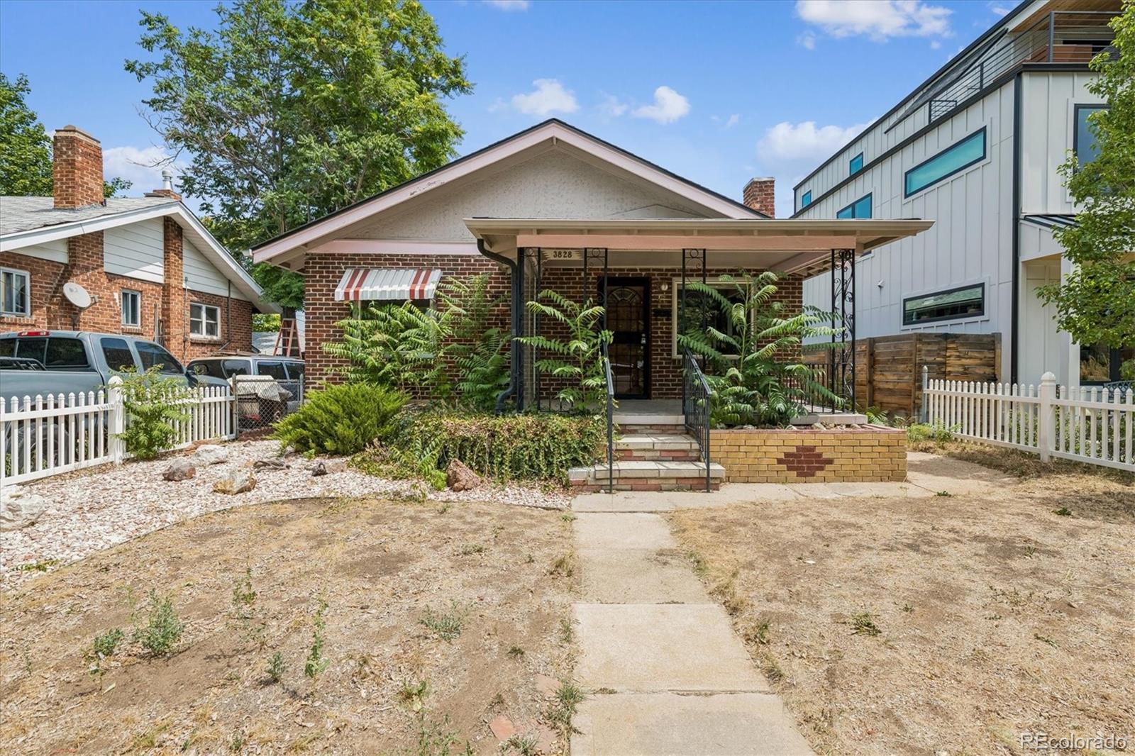 3828 Wyandot Street