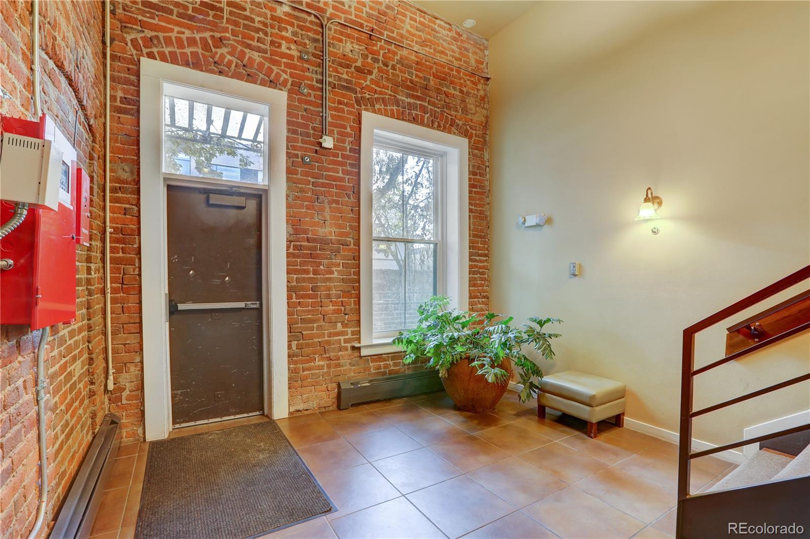 2193 Arapahoe Street 11