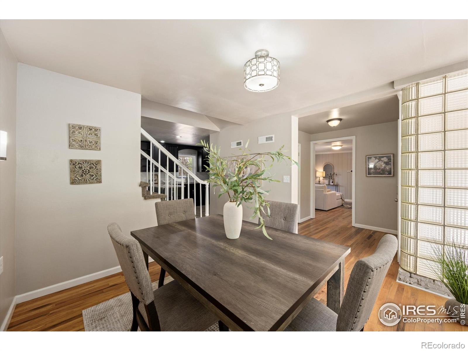 2445 Kirkview Drive