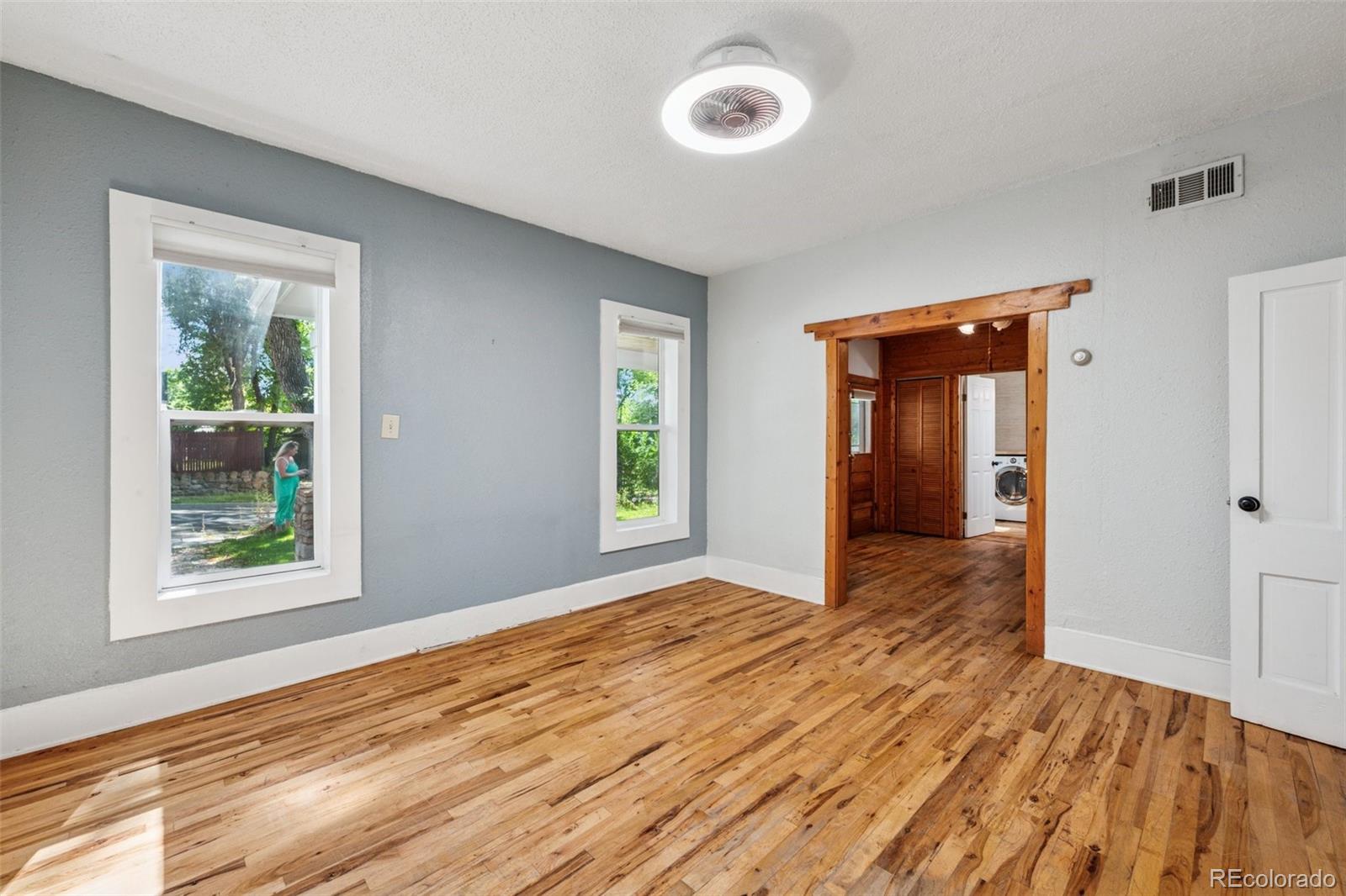 738 E Cache La Poudre Street