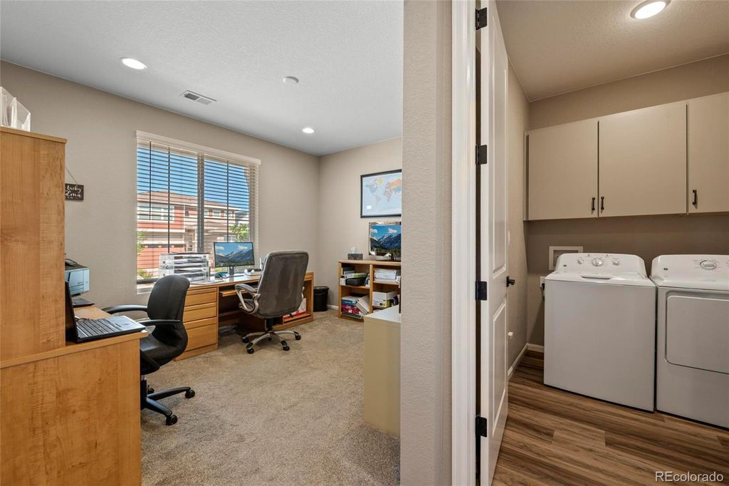 Photo of 9184 Rio Lado Street St, Littleton, CO 80125 (MLS # 5042215)