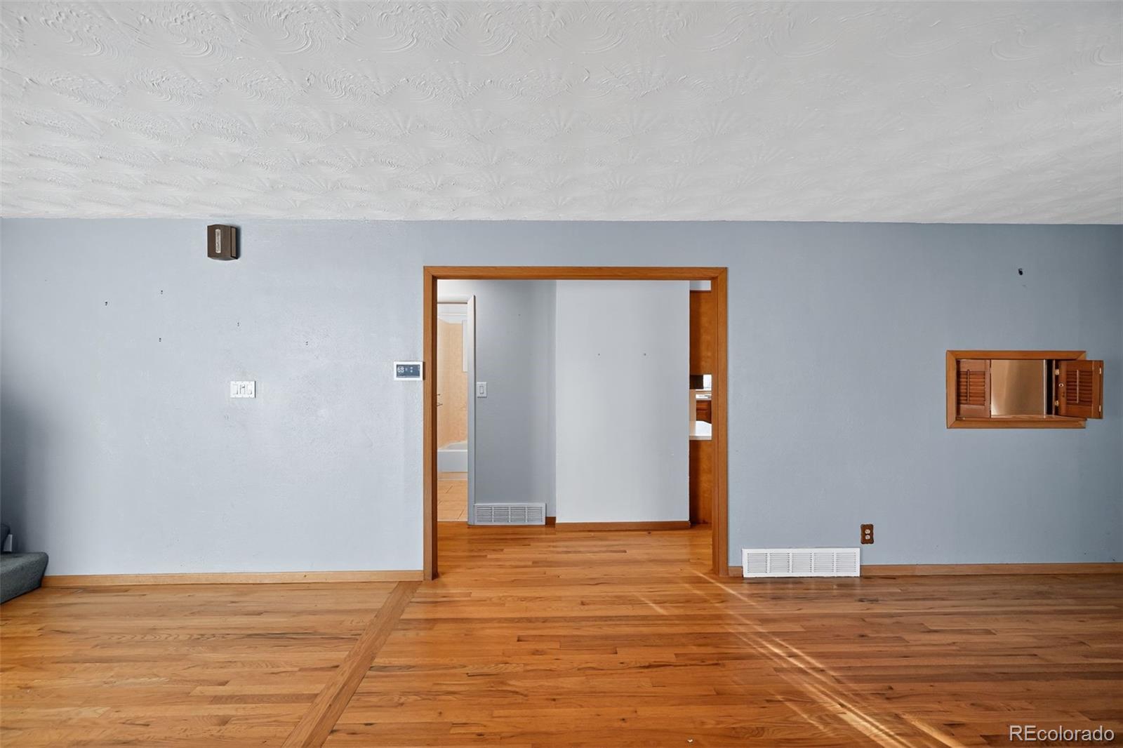 1731 E 114th Place