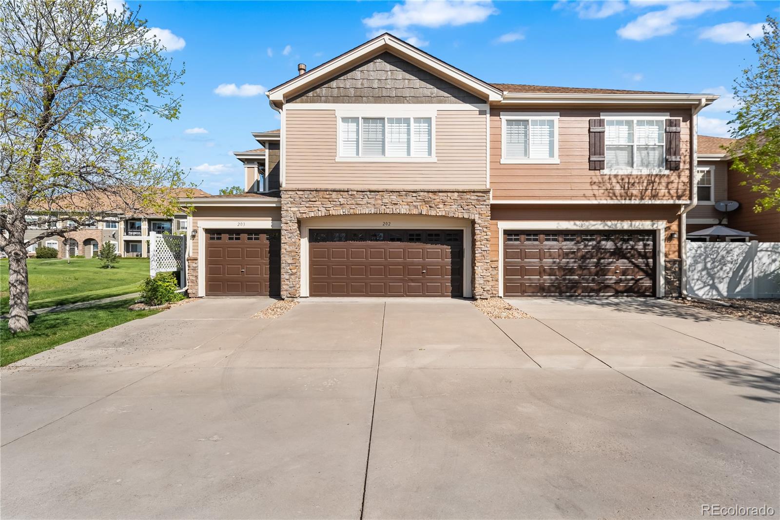 6202 Kilmer Loop 202