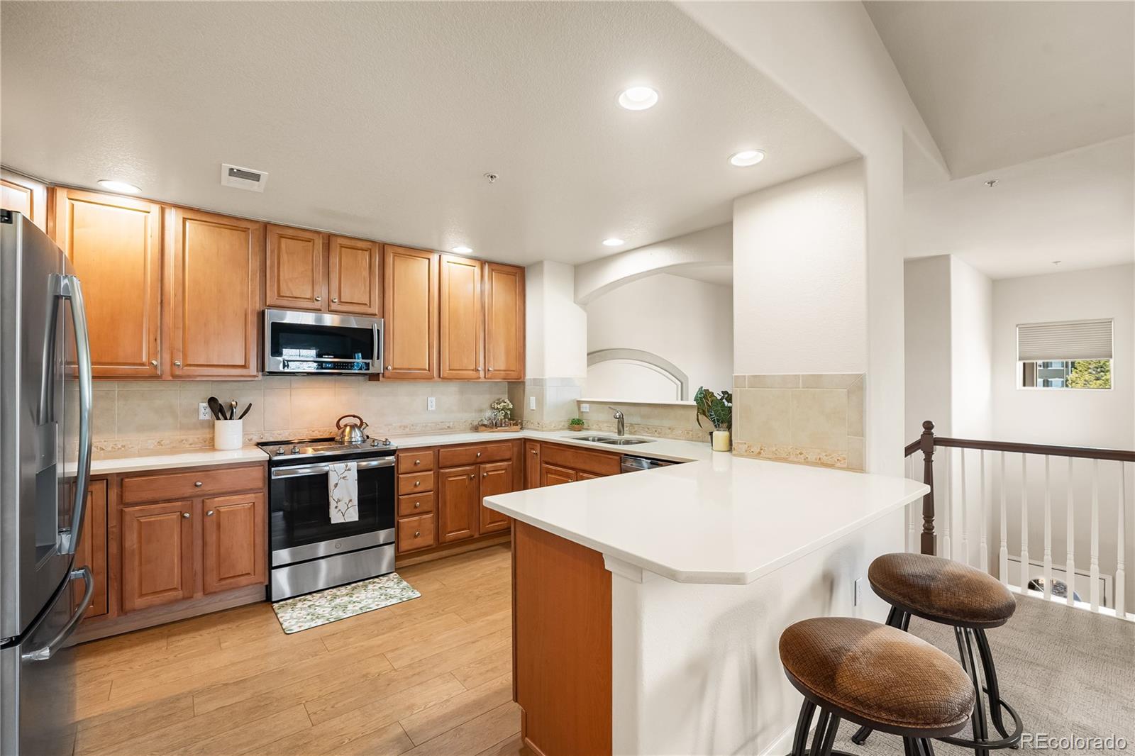 6202 Kilmer Loop 202