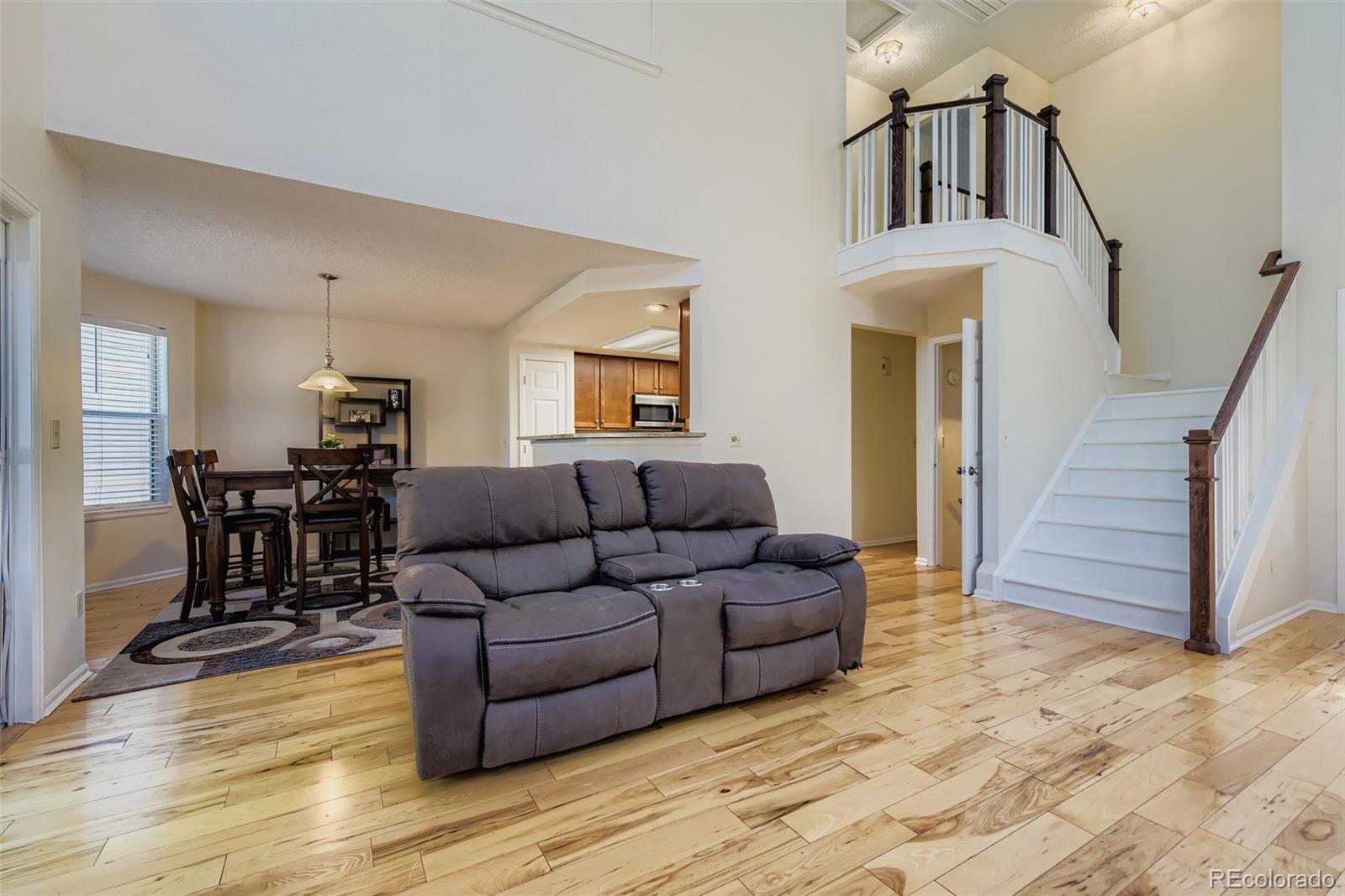 2109 E Phillips Place