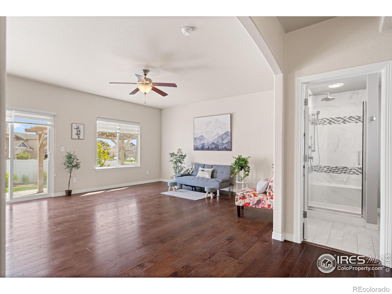 848 Shirttail Peak Drive