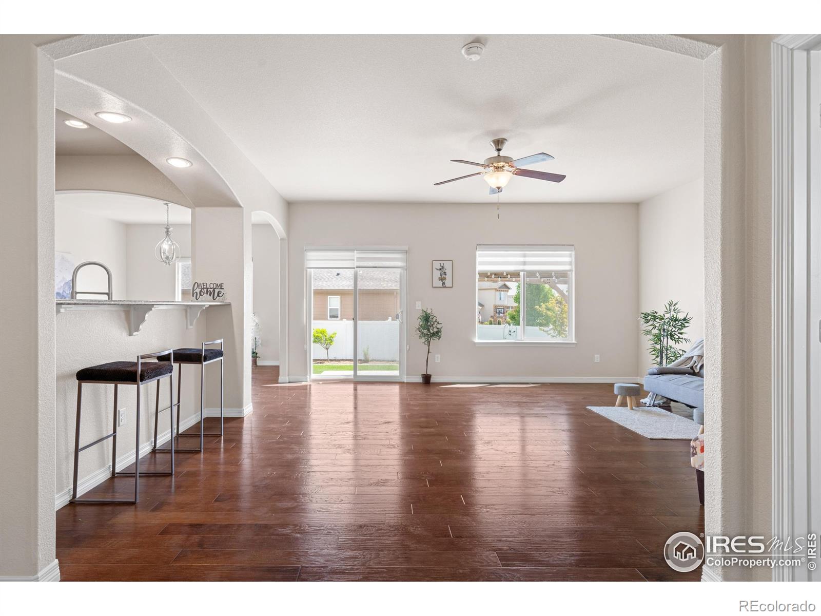 848 Shirttail Peak Drive