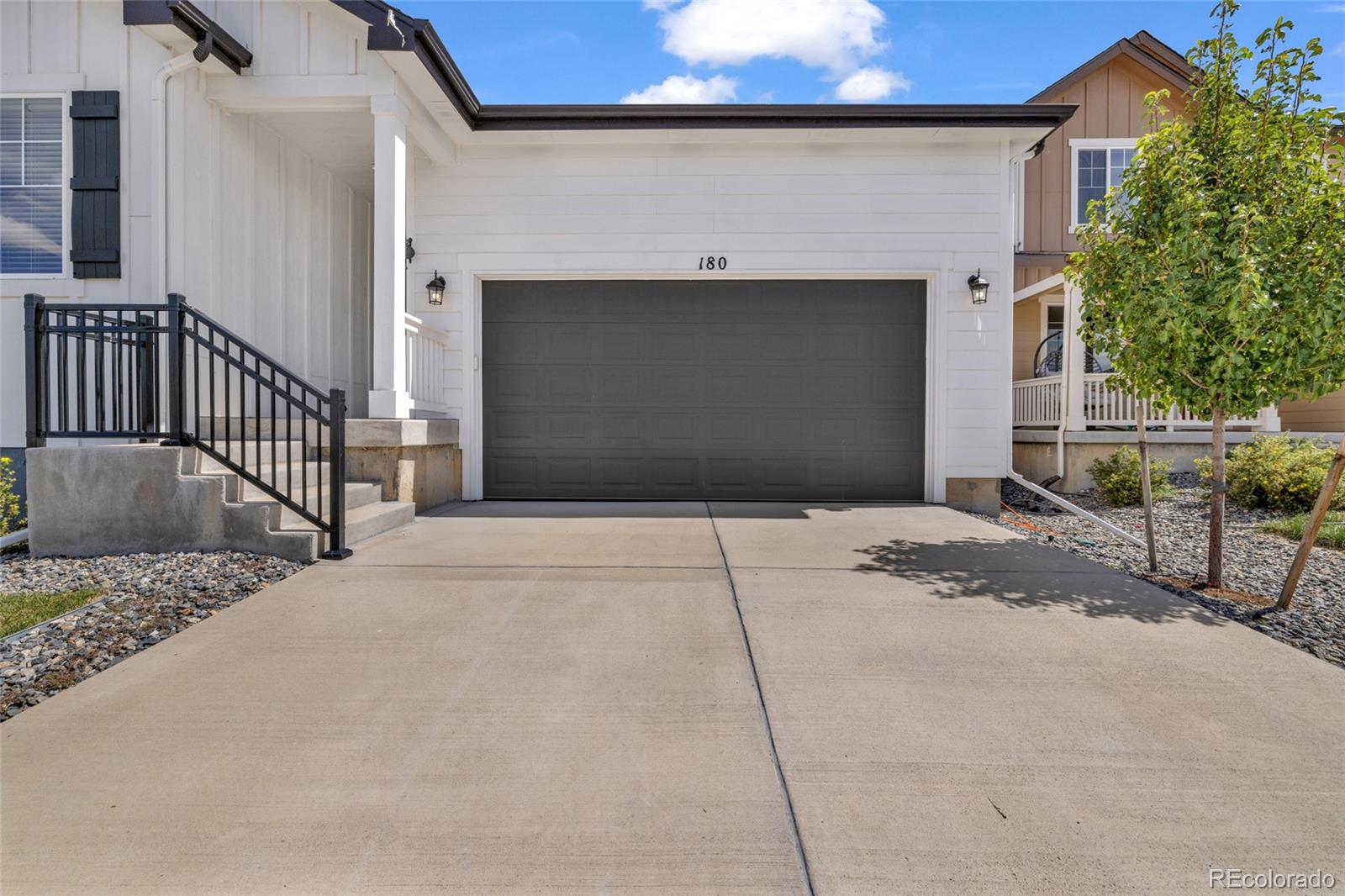 180 N Edge Cliff Street