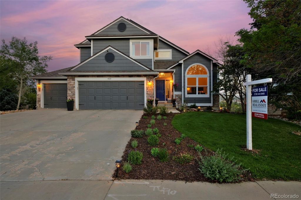 Photo of 810 Trail Ridge Drive, Louisville, CO 80027 (MLS # 9437578)