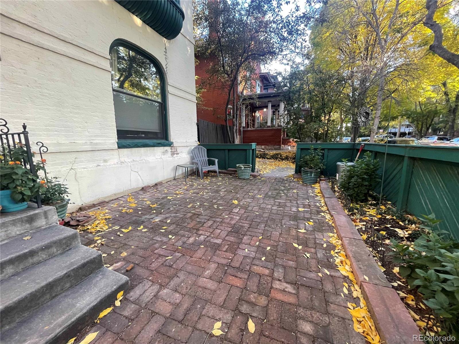 1130 N Lafayette Street 3