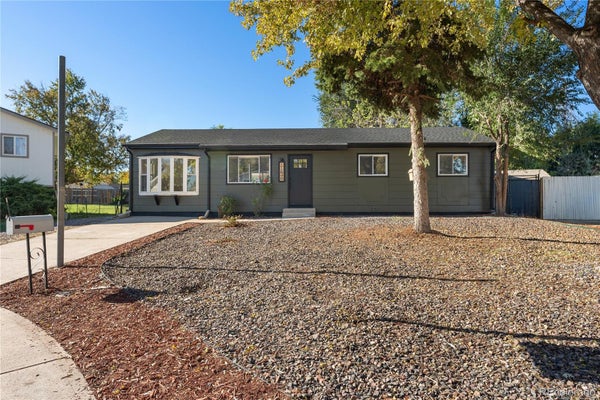 11630 E WALSH PL, AURORA, CO 80012 - Image 9faf1d15dc34f85f2bf94a2dcf3519e6/3802321072