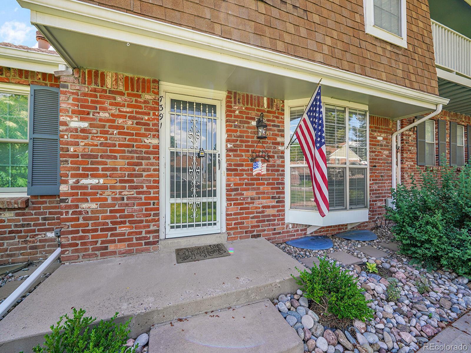7391 S Knolls Way, Centennial, CO, 80122 3 7391 S Knolls Way