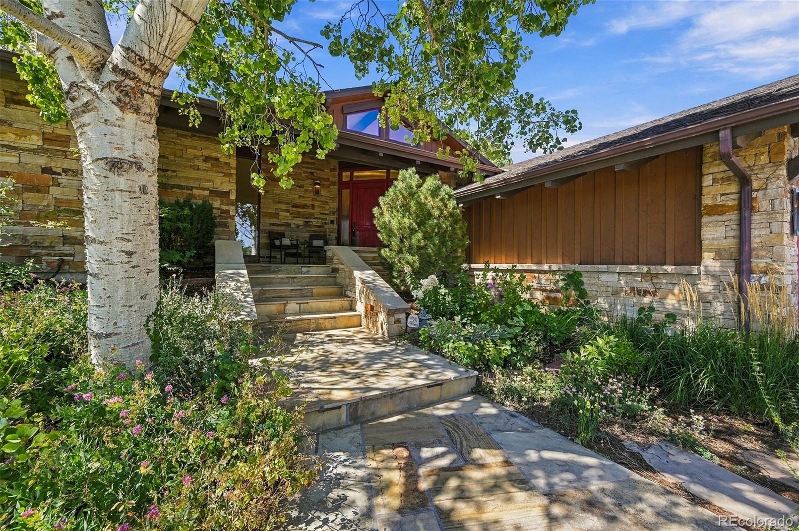 10077 N 75th Street
