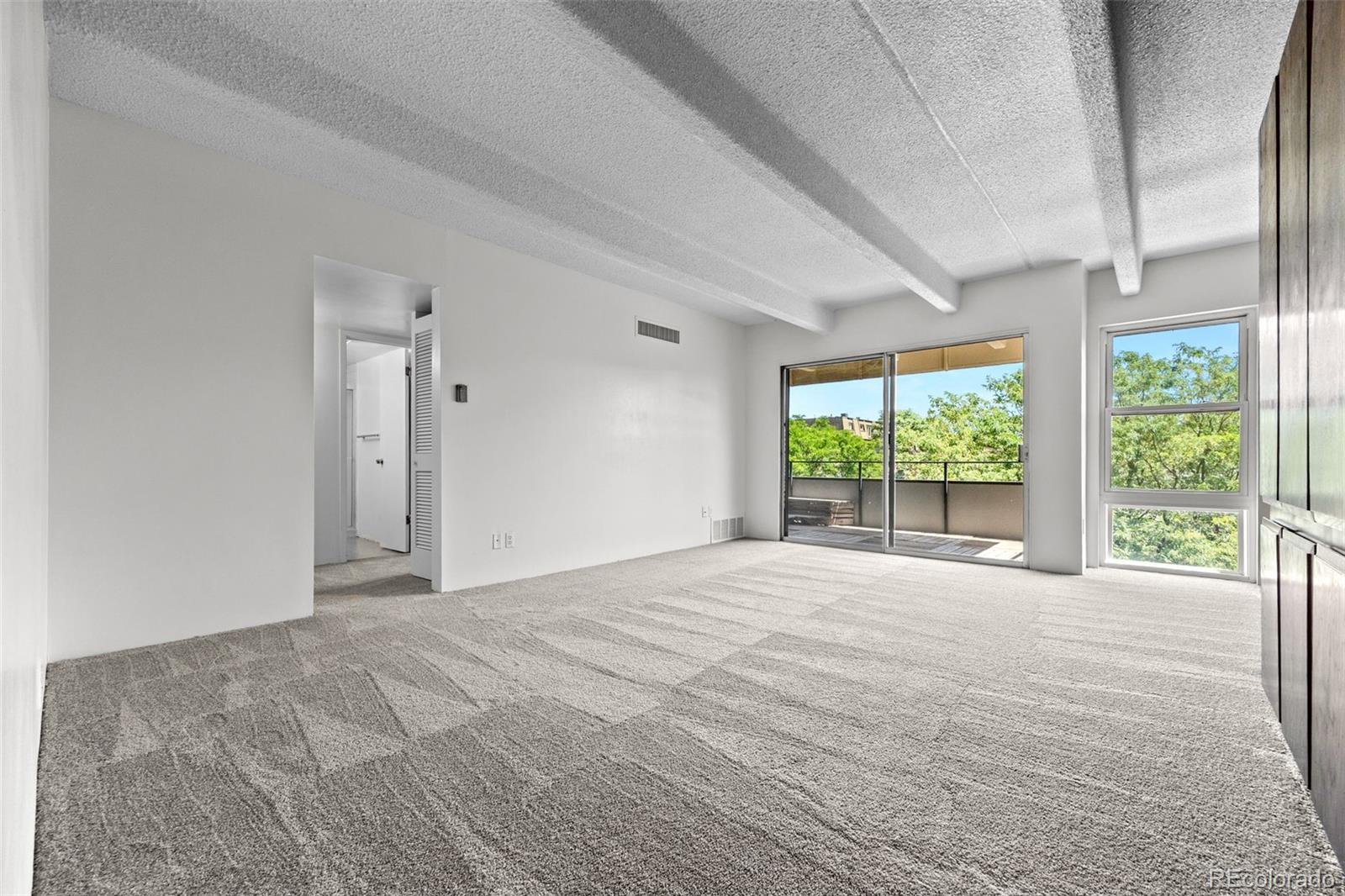 1255 N Ogden Street 406