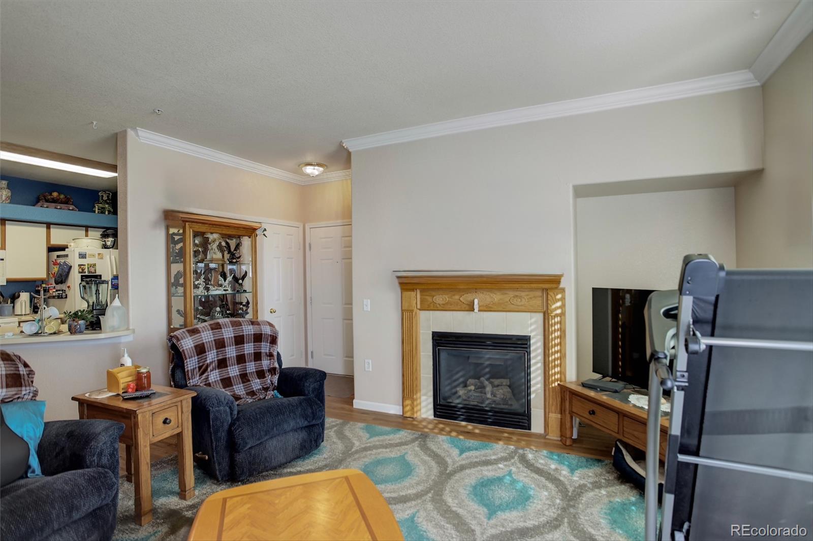 19049 E Warren Drive 105