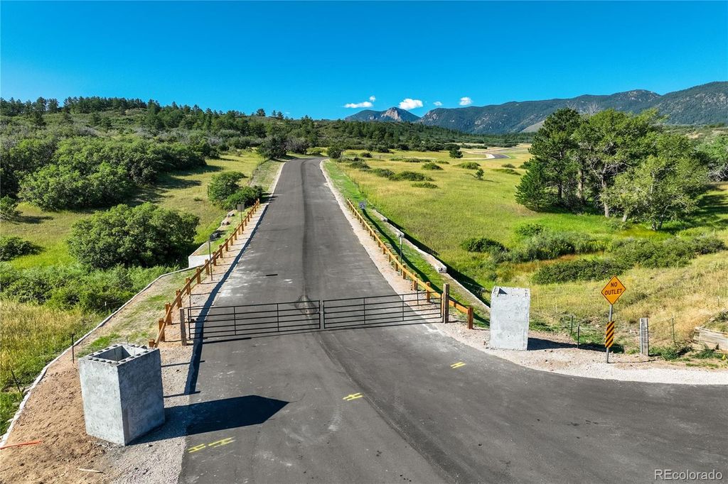 Photo of 3572 White Bear Point, Colorado Springs, CO 80921 (MLS # 4110131)