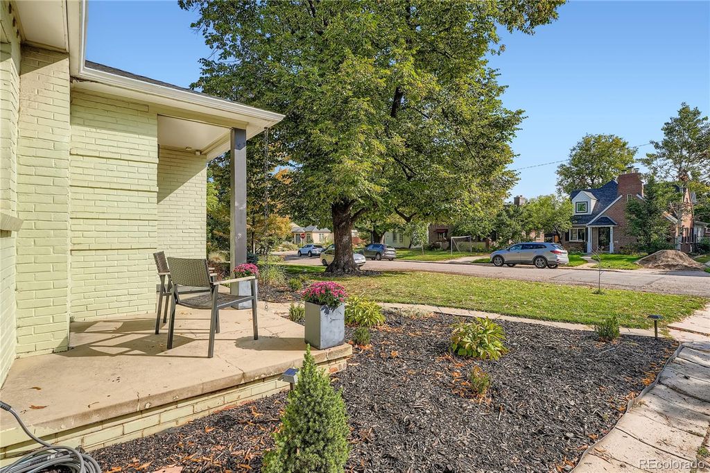 Photo of 737 Glencoe Street, Denver, CO 80220 (MLS # 2067745)