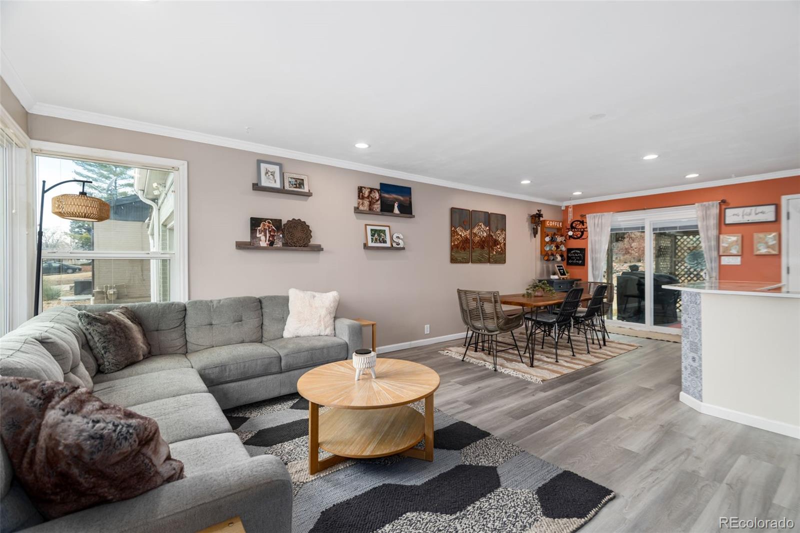 3791 W Wagon Trail Drive