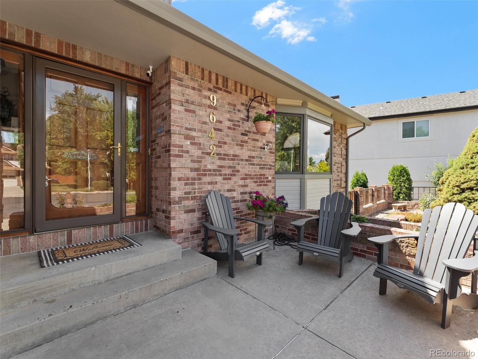 9642 W 69th Place