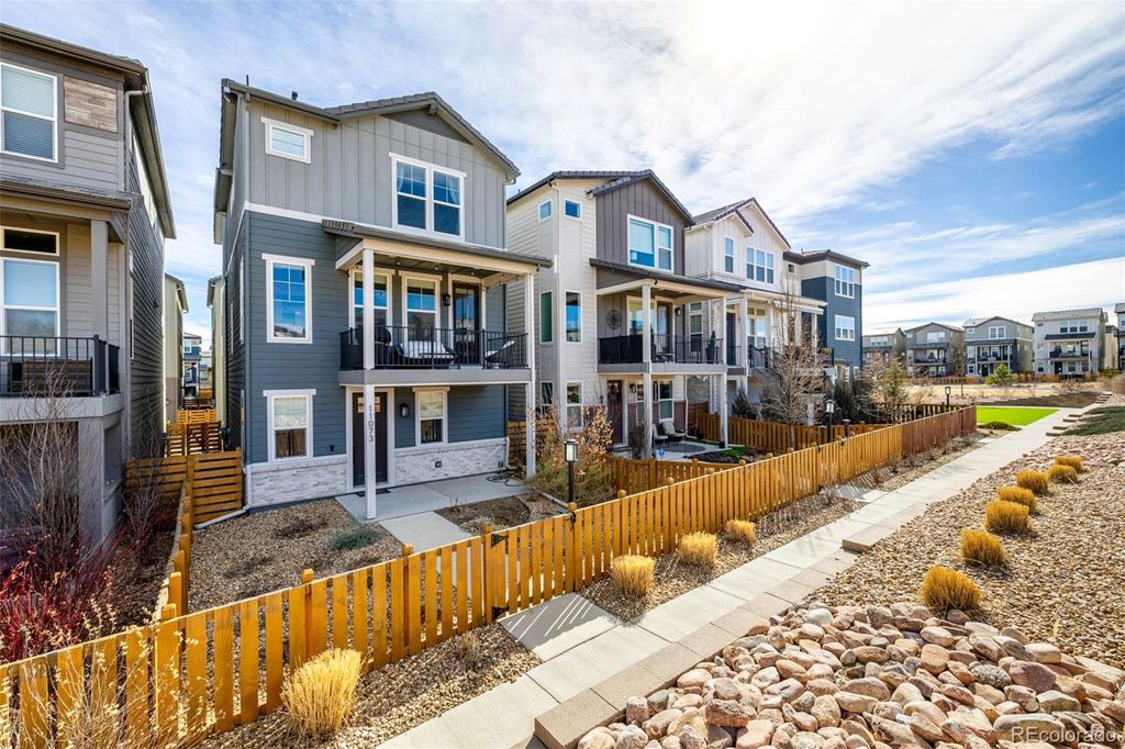 Photo of 11073 Sunshimmer Circle, Parker, CO 80134 (MLS # 9298970)