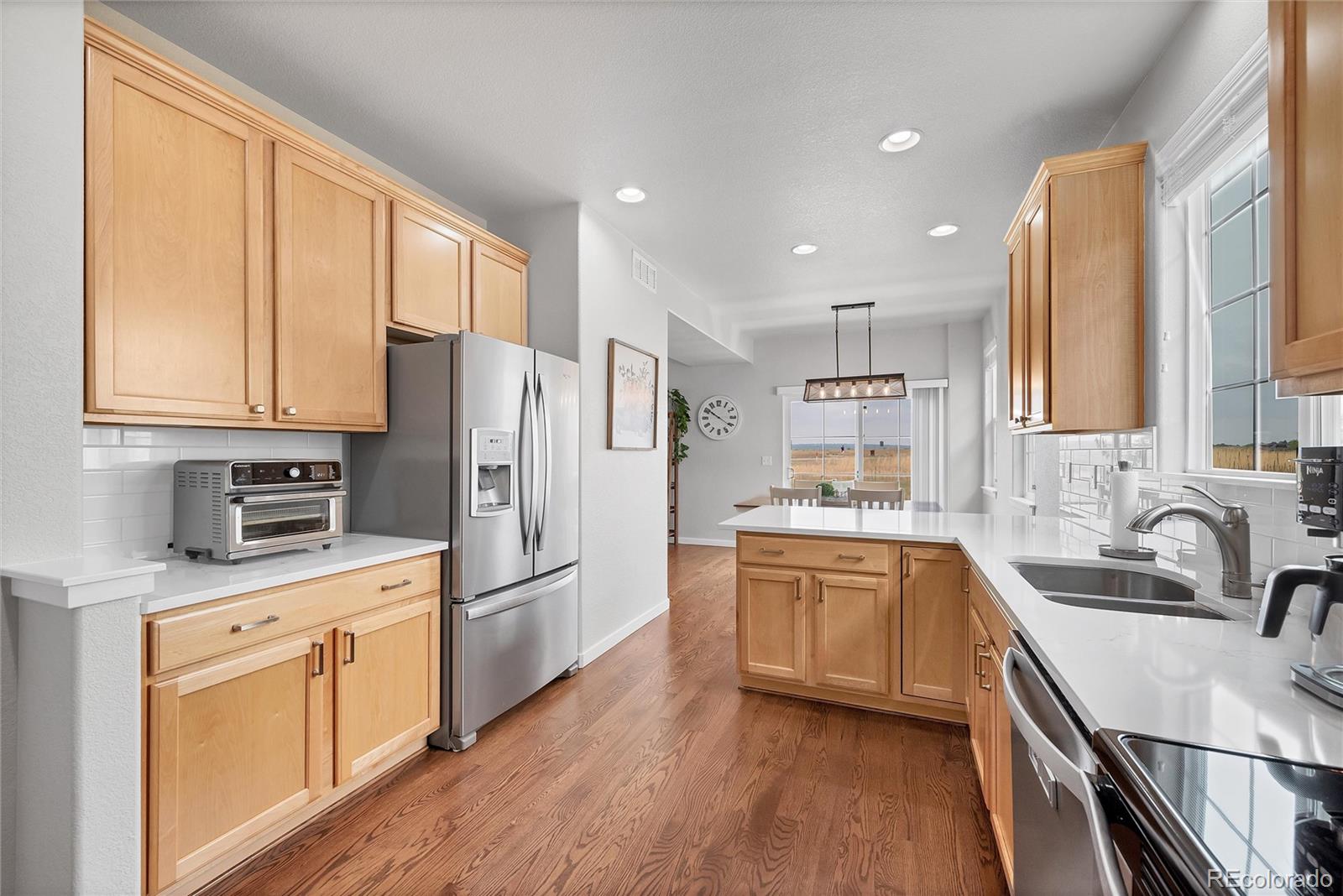 3824 Red Deer Trail B