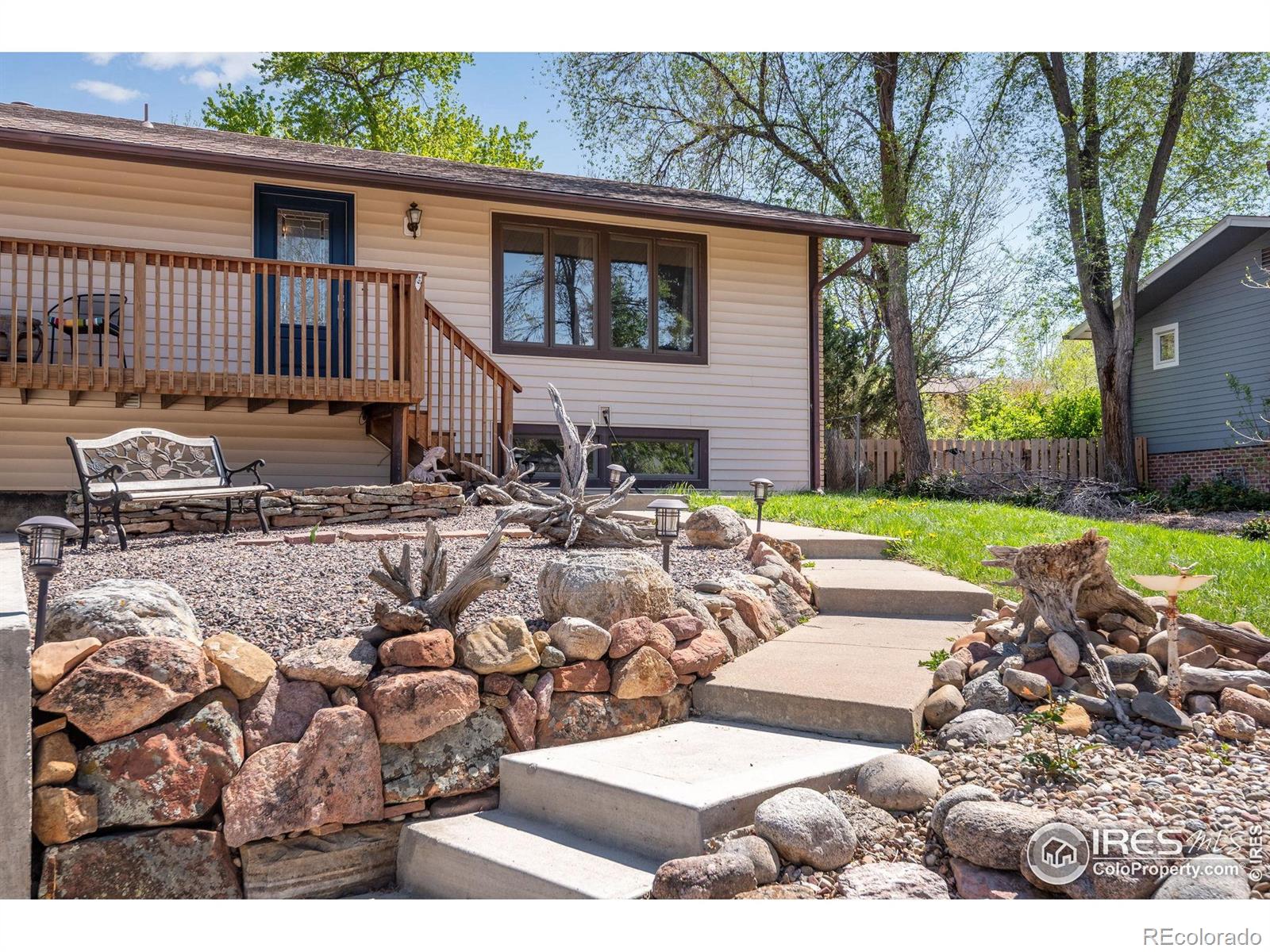 7240 Glacier View Road, Longmont, CO, 80503 2 7240 Glacier View Road