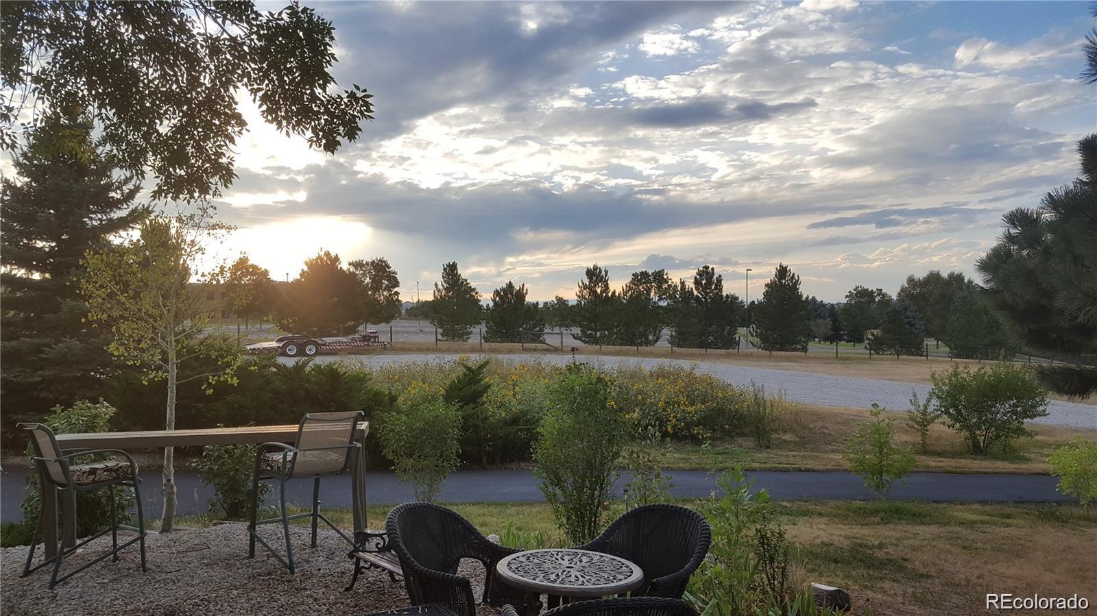 6803 S Liverpool Street