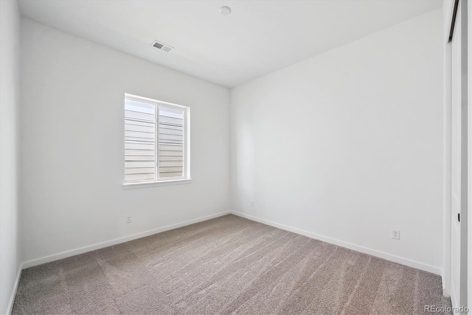 5706 Wayfarer Circle