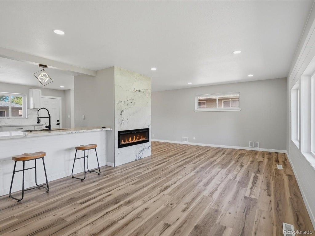 Photo of 3541 N Monaco Street Parkway, Denver, CO 80207 (MLS # 2213354)