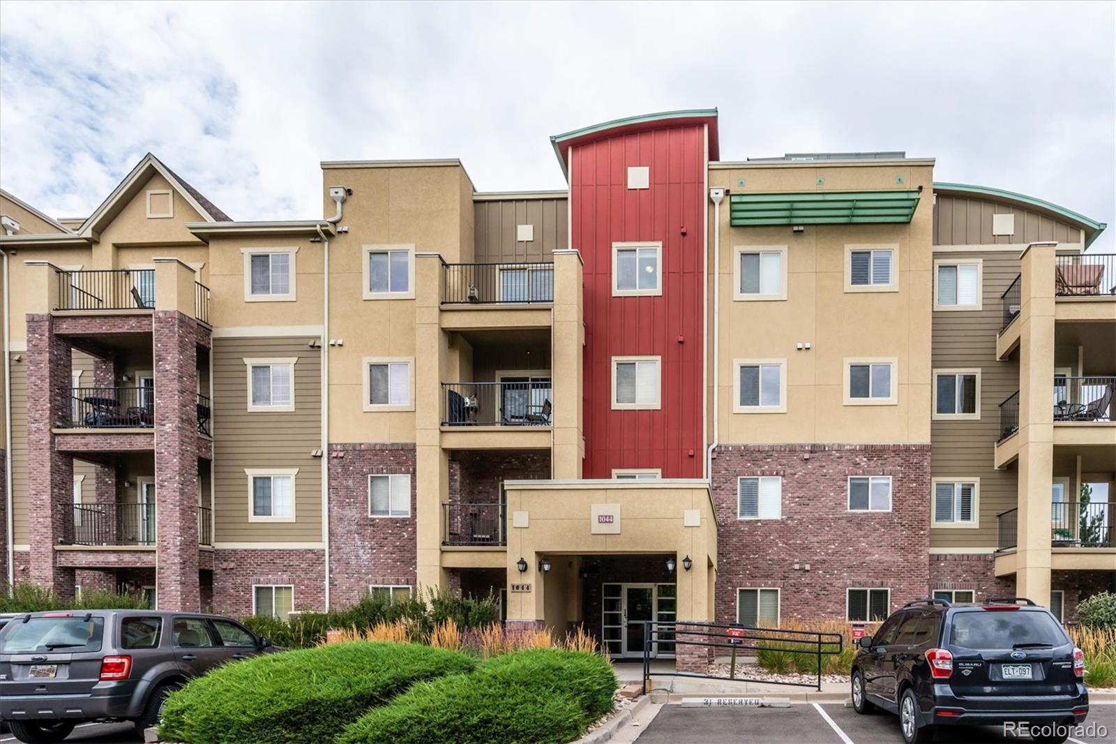 1044 Rockhurst Drive 102