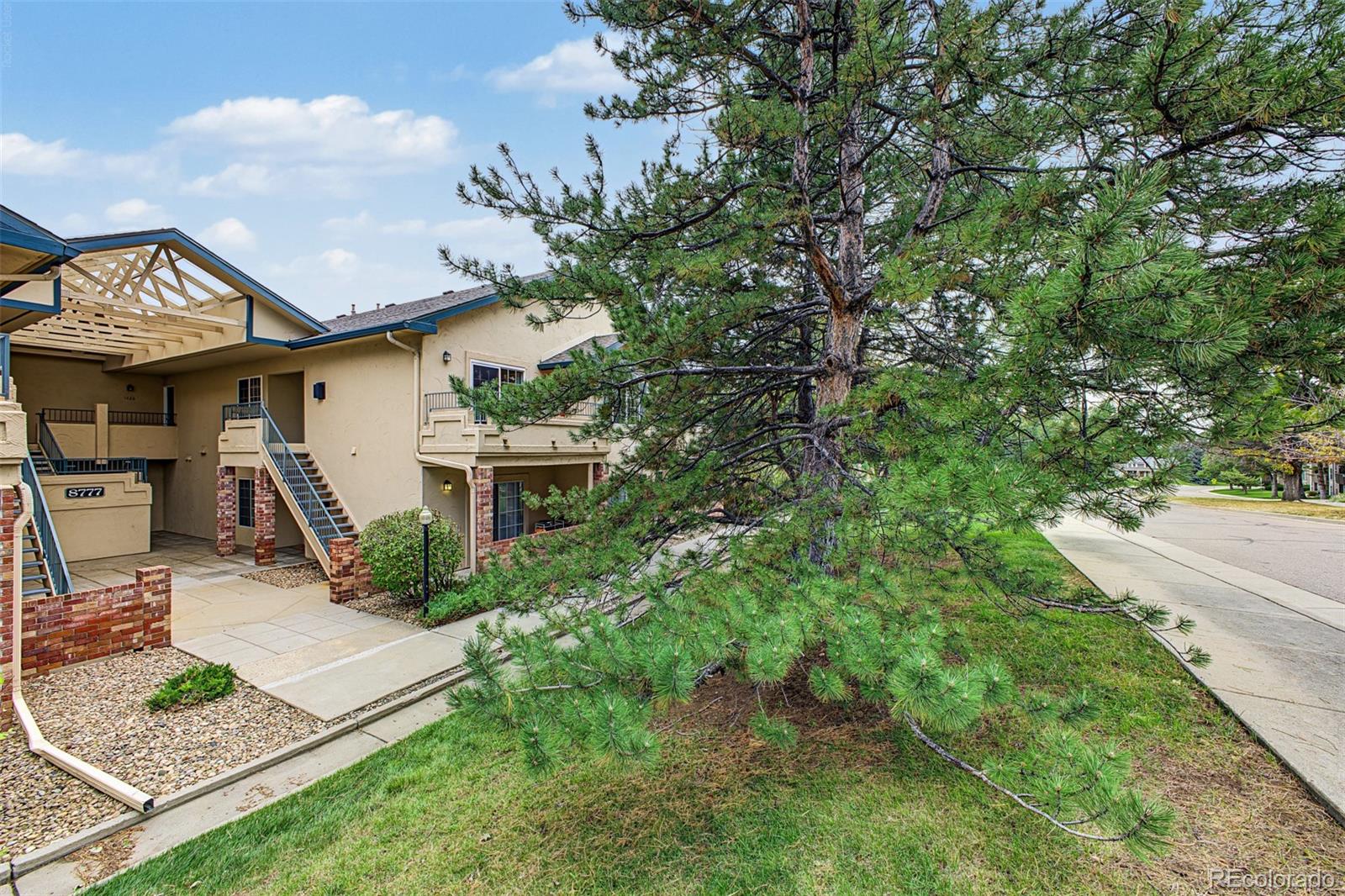 8777 E Dry Creek Road 1422