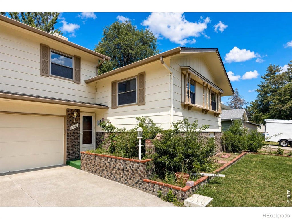 Photo of 1345 Miramonte Court, Broomfield, CO 80020 (MLS # IR1065996)
