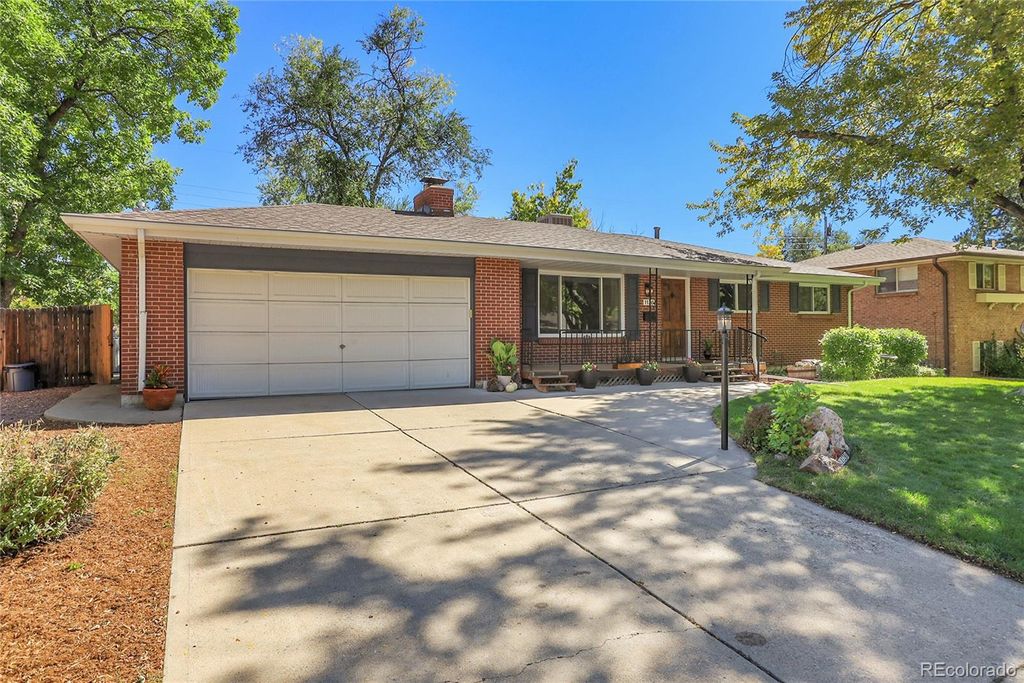 Photo of 1120 S Dover Street, Lakewood, CO 80232 (MLS # 3258266)