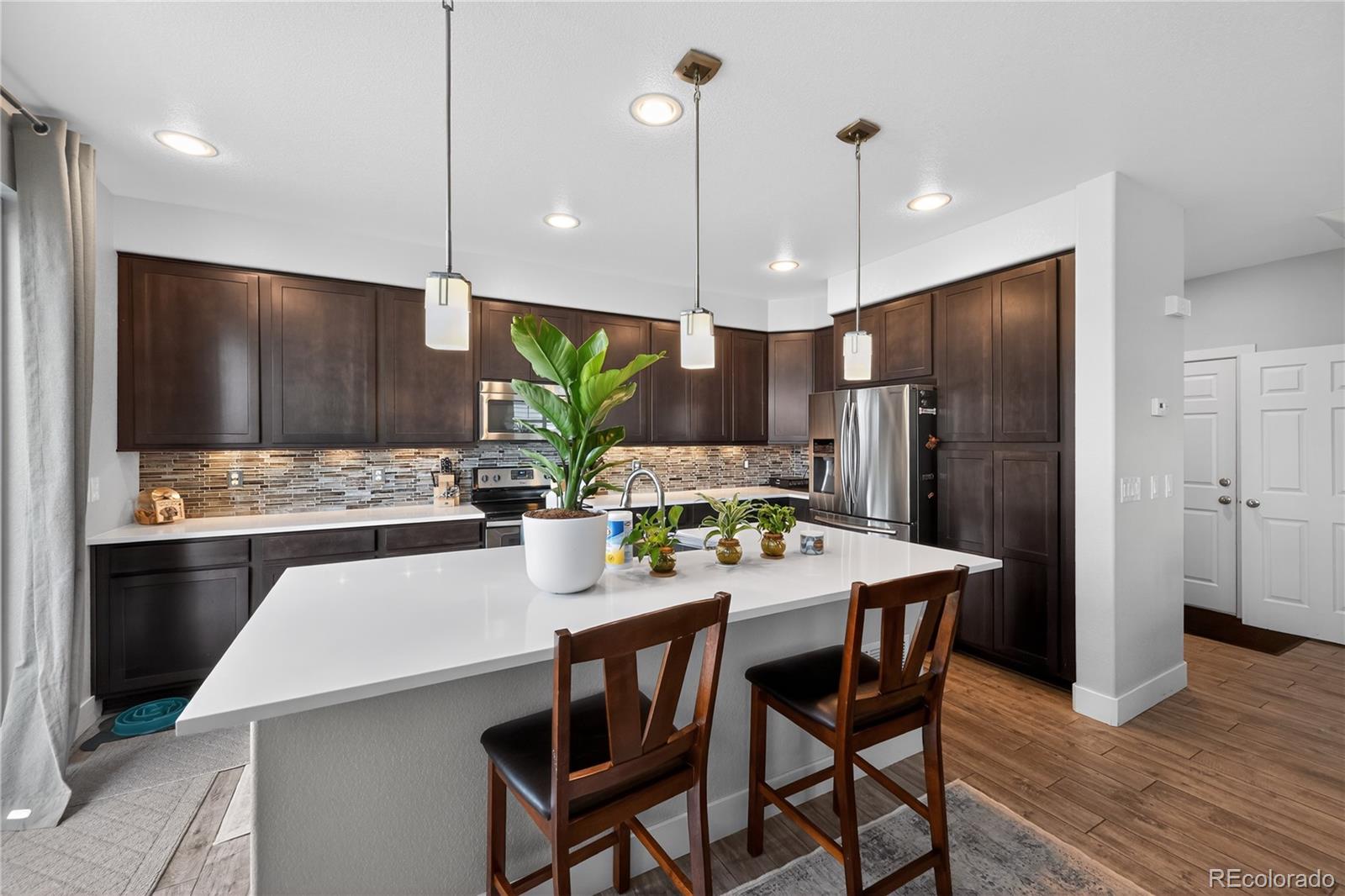 2548 Valley Oak Road