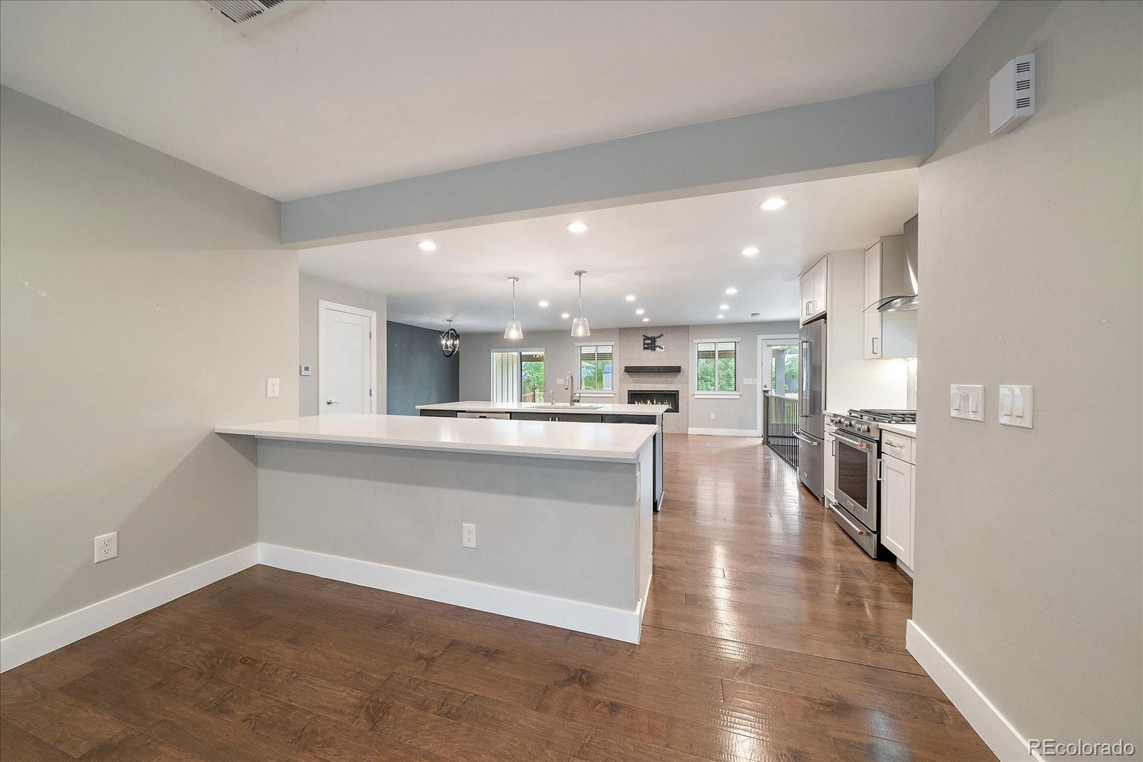 3040 S Dexter Way