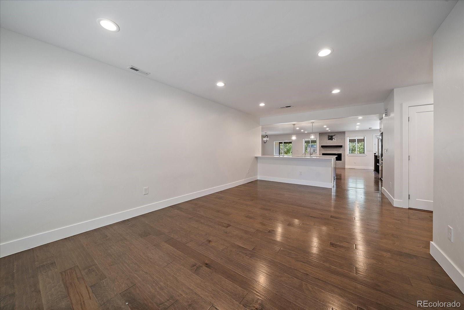 3040 S Dexter Way, Denver, CO, 80222 2 3040 S Dexter Way