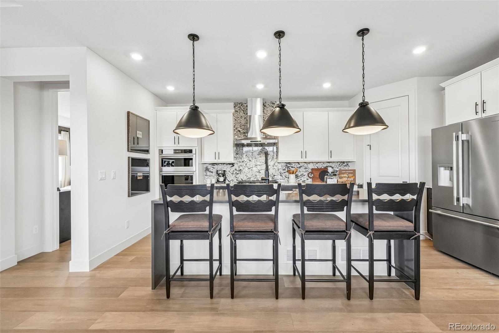16009 Wingrider Point