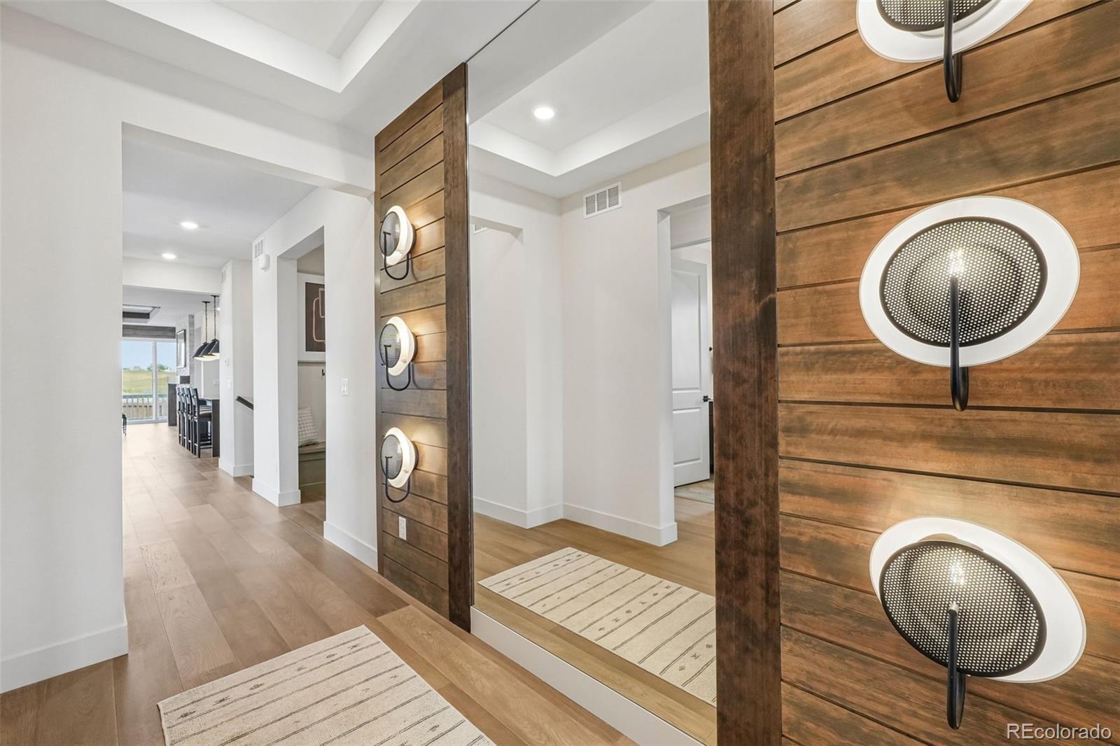 16009 Wingrider Point