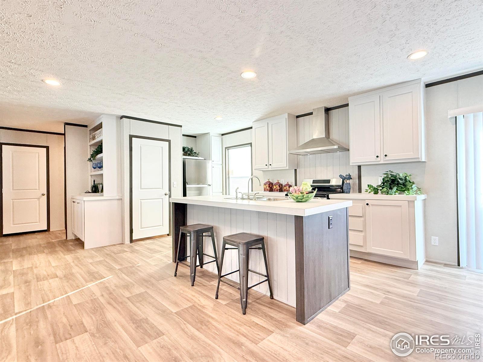 41300 County Road 80