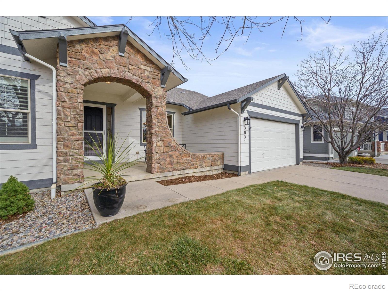 3031 Thunder Lake Circle