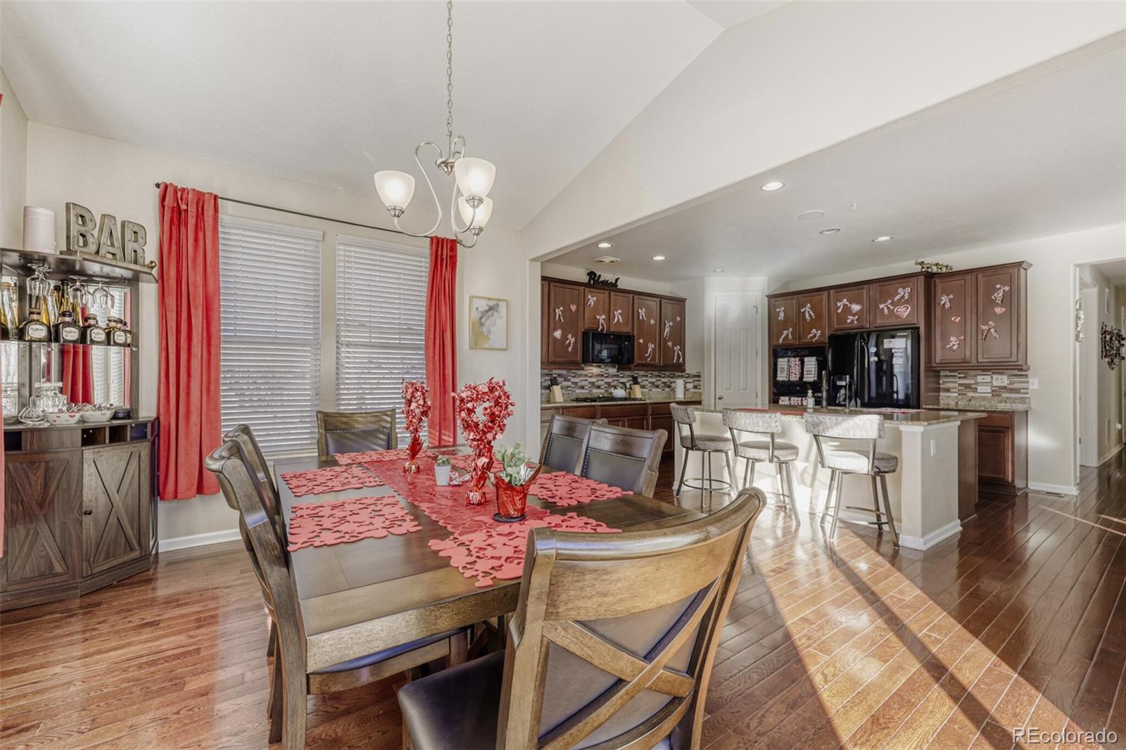 10905 Quintero Street