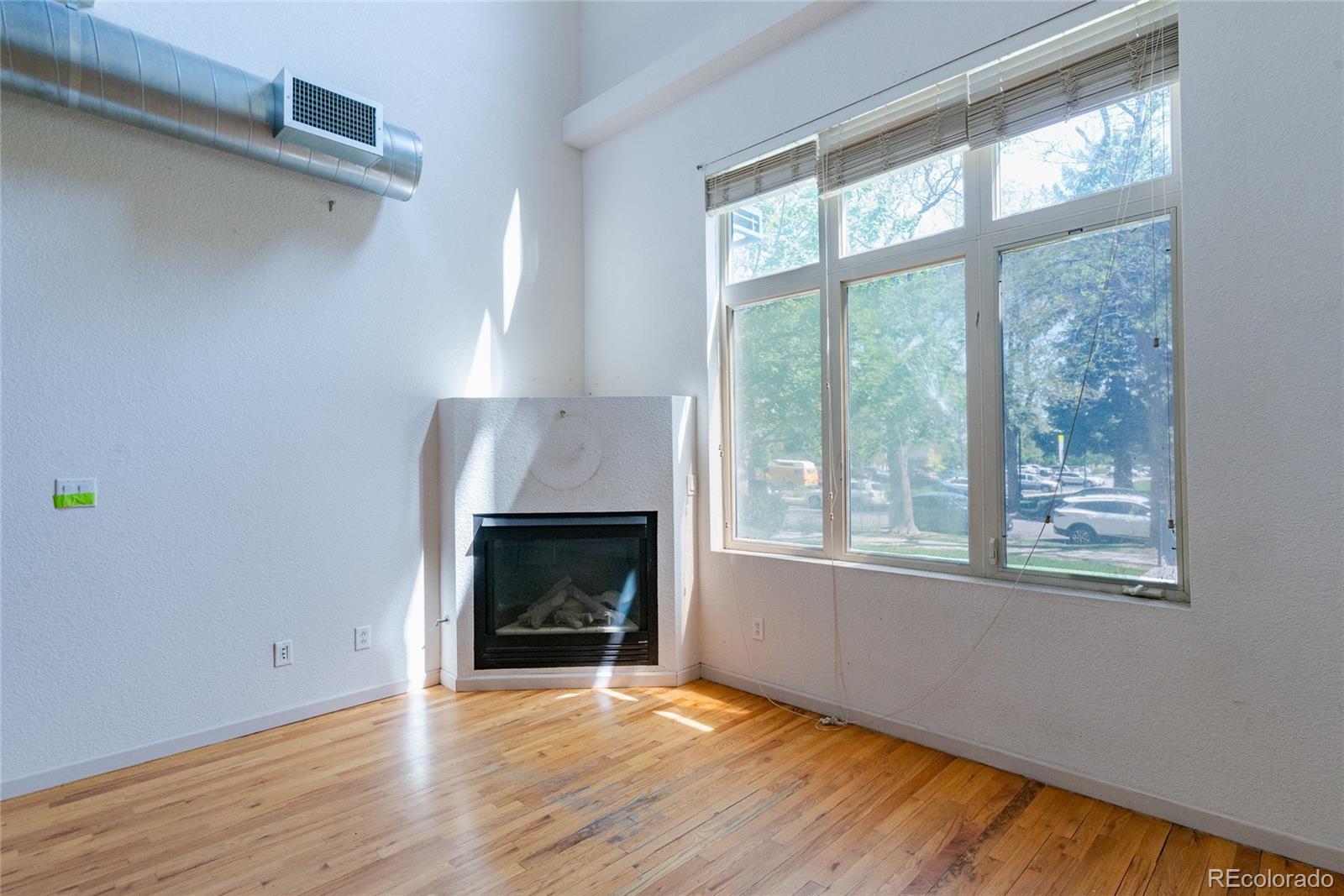 275 Rampart Way 208